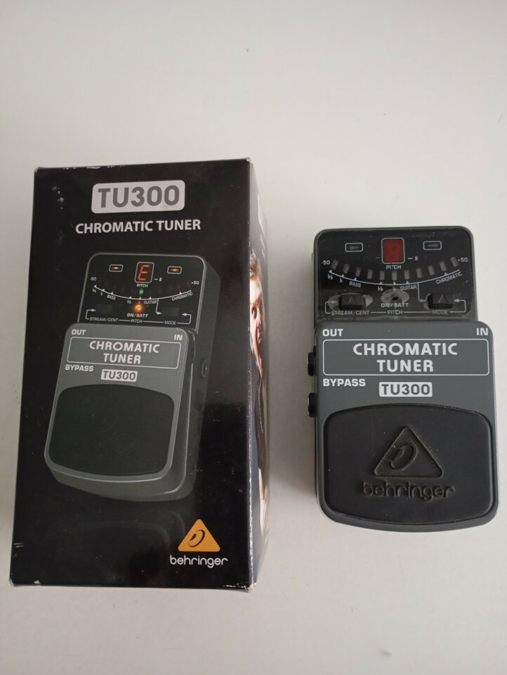 Tu300 chromatic tuner
