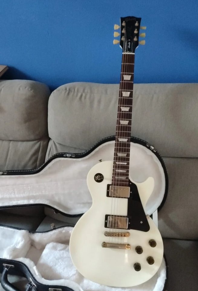 Gibson les paul studio Alpine white 2018