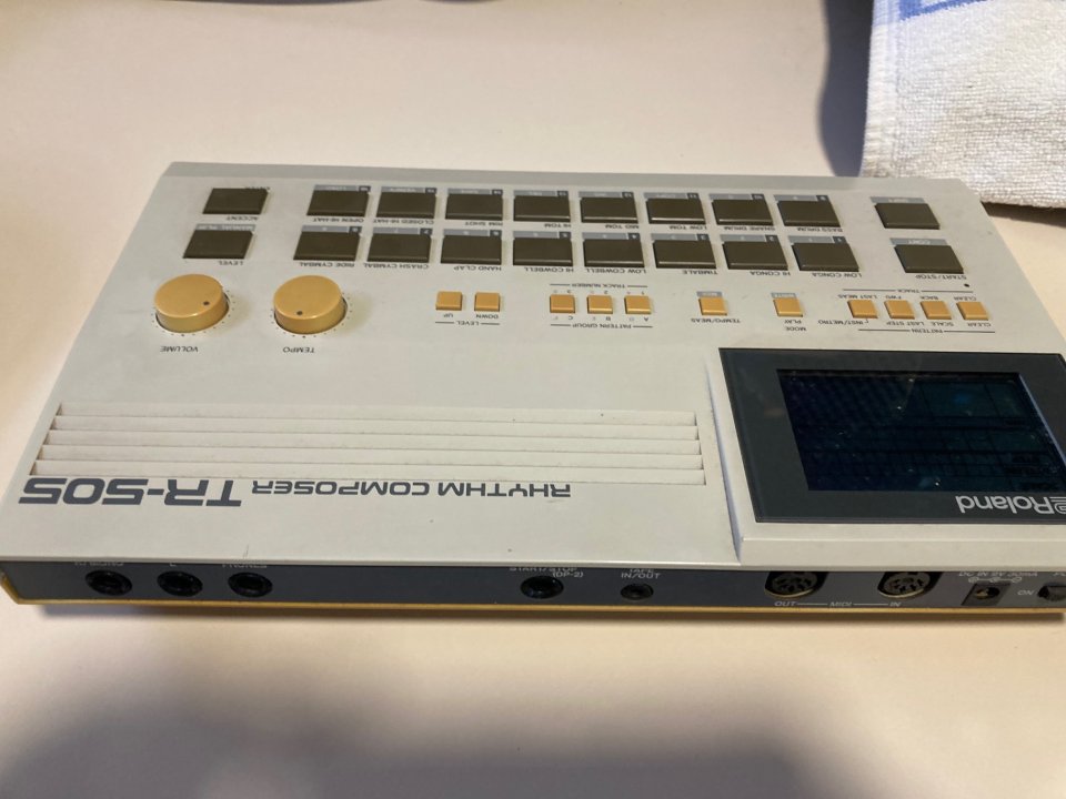 Roland TR-505 de segunda mano · Foto 2 de 4 · Cantabria · 120 €