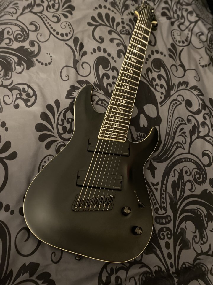 Guitarra Schecter C-8 MS SLS Elite Evil Twin SBK