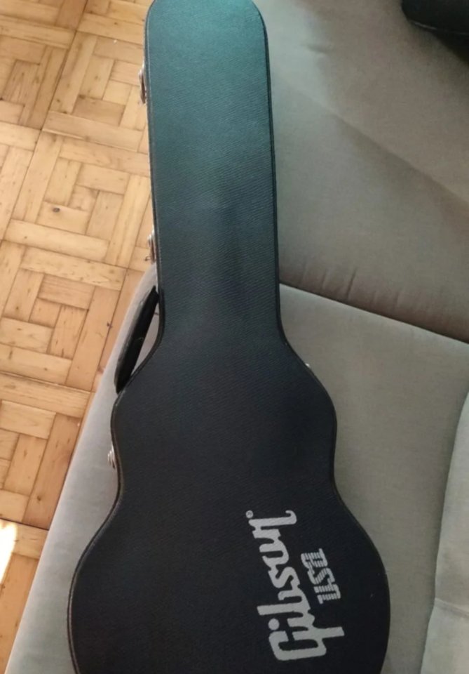 Gibson les paul studio Alpine white 2018