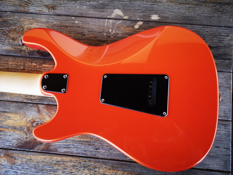 PRS SE NF3 with Rosewood Fretboard - Metallic Orange de segunda mano · Foto 4 de 10 · Huelva · 499 €