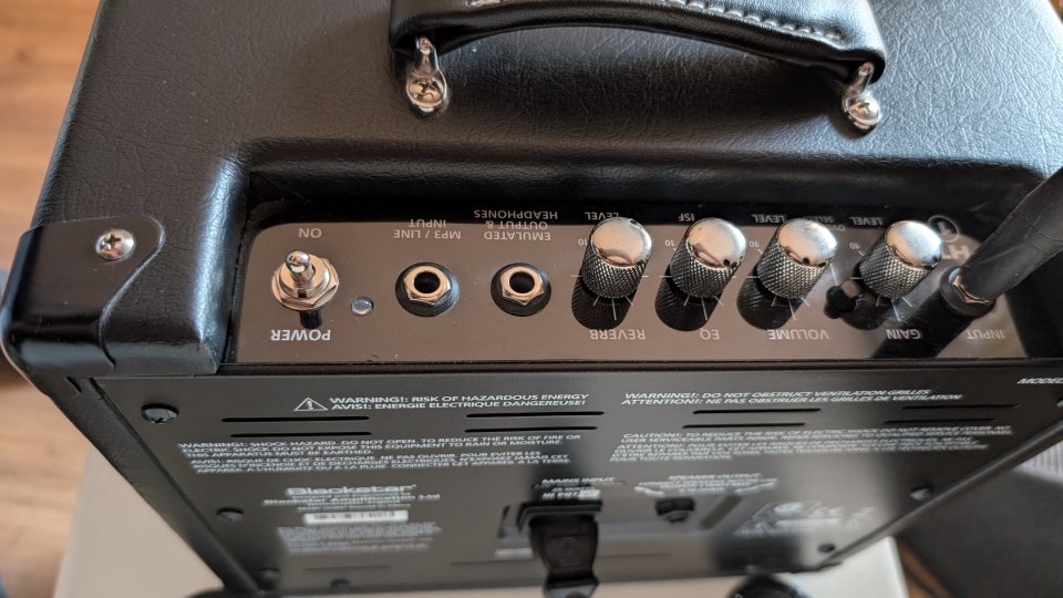 Blackstar HT1R Combo