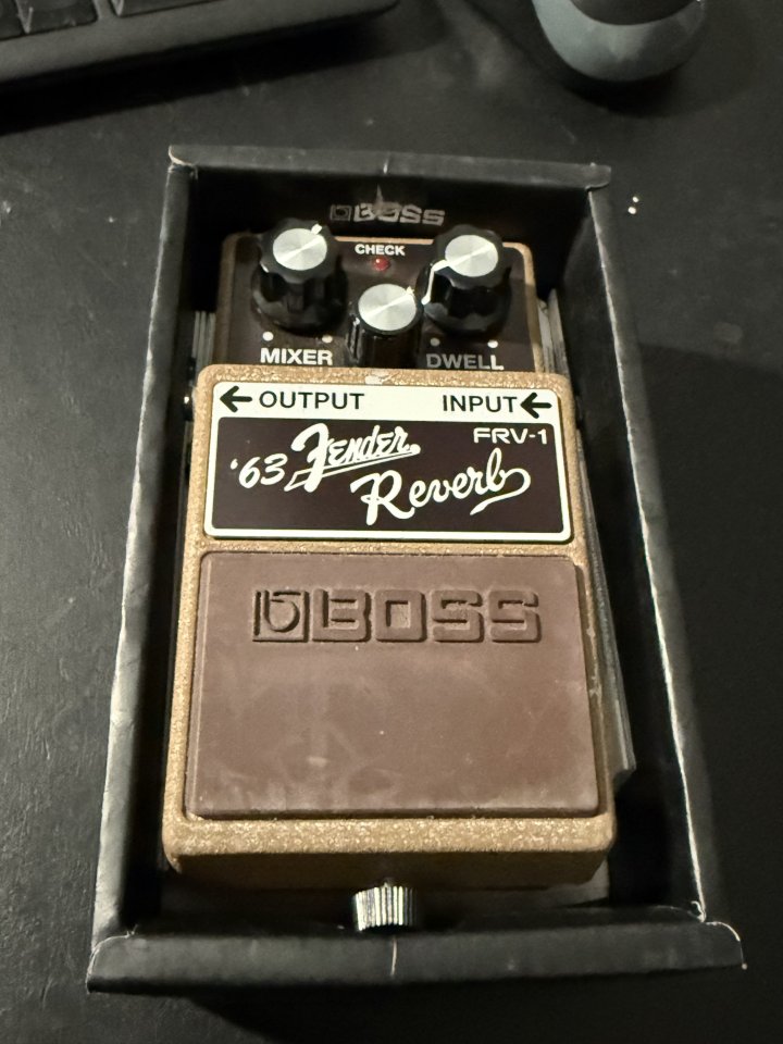 BOSS FRV-1 63 Fender Reverb