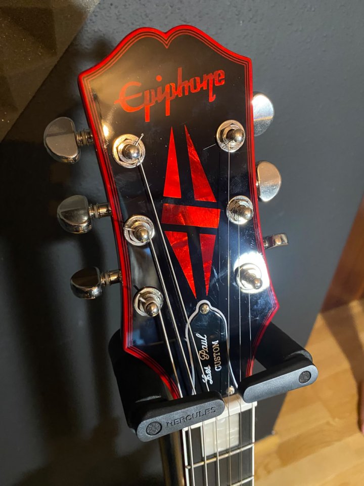 Epiphone Les Paul Custom Widow Red Burst de segunda mano · Foto 2 de 7 · Araba · 750 €