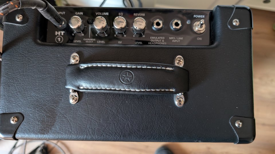 Blackstar HT1R Combo