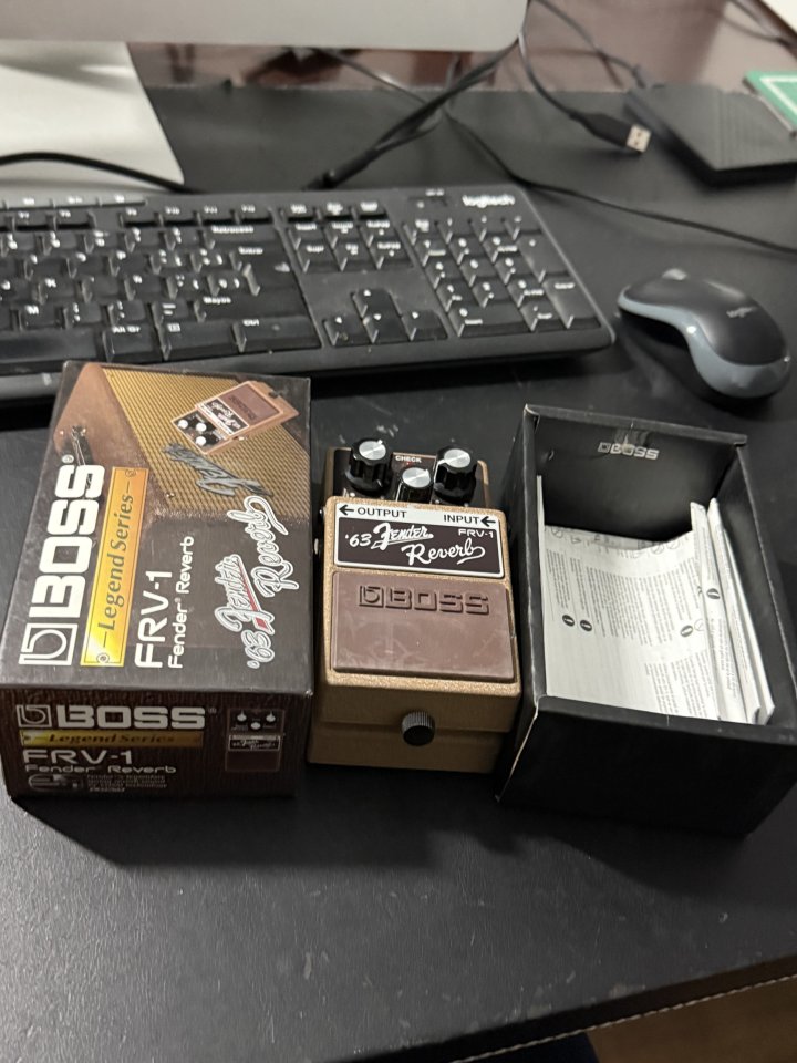 BOSS FRV-1 63 Fender Reverb