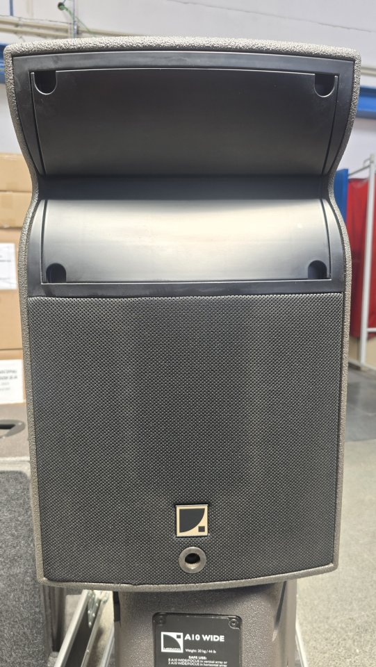 Cajas L-acoustics A10 WIDE de segunda mano · Foto 1 de 3 · Madrid · 18000 €
