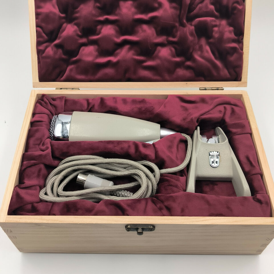 Vintage Grundig GDM 121