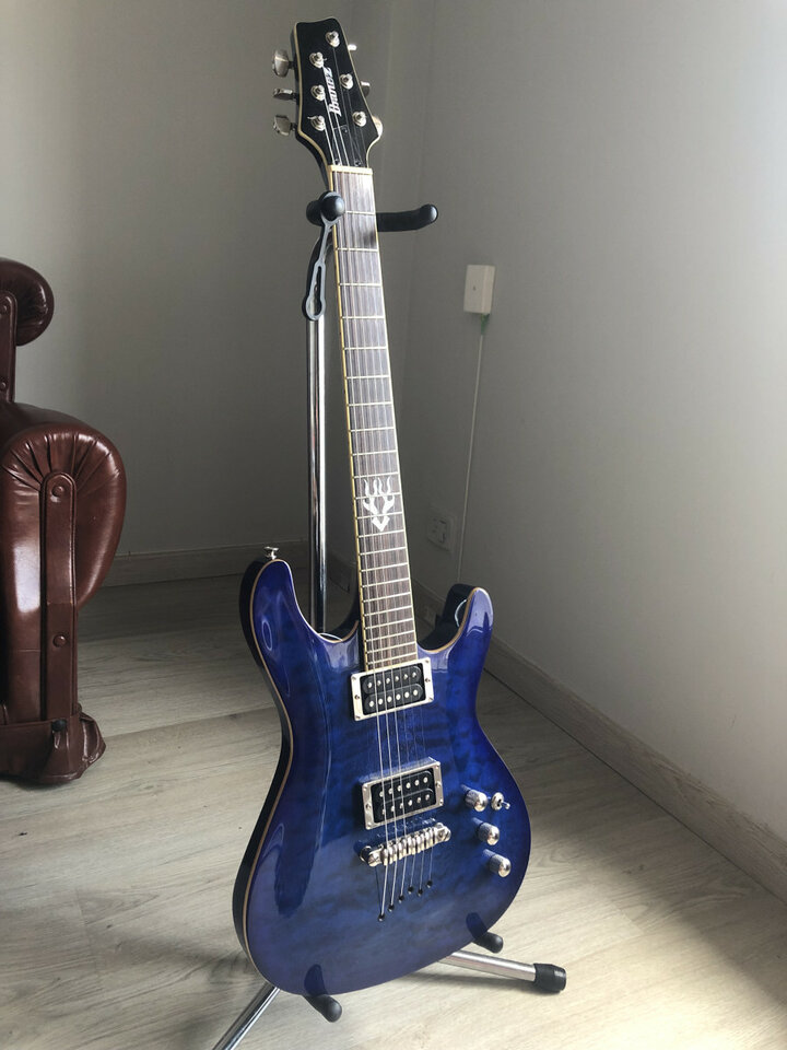 Ibanez sz520 impecable