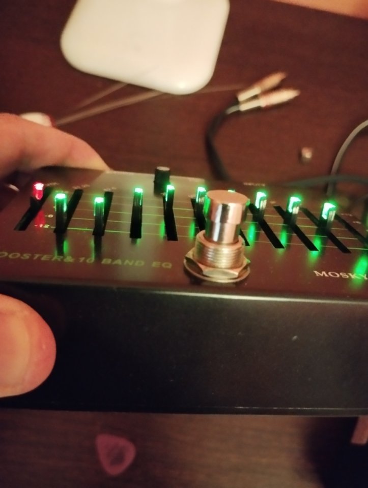 Pedal mosky Booster 10 band eq de segunda mano · Foto 2 de 4 · Jaén · 29 €