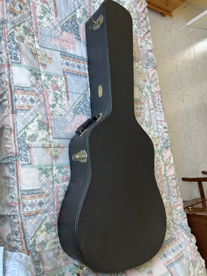 Martin D15 de segunda mano · Foto 3 de 4 · Valencia · 1550 €