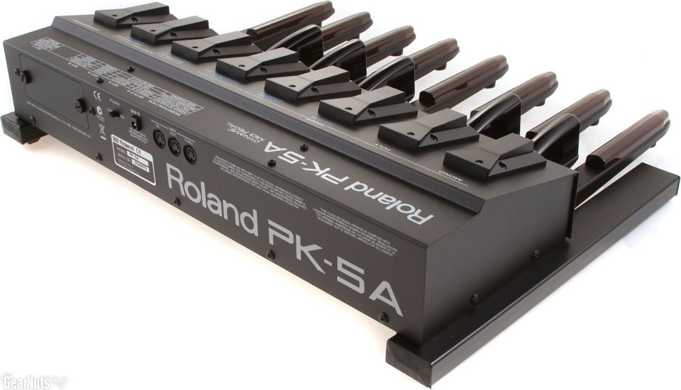 Roland Pk-5A o Similar