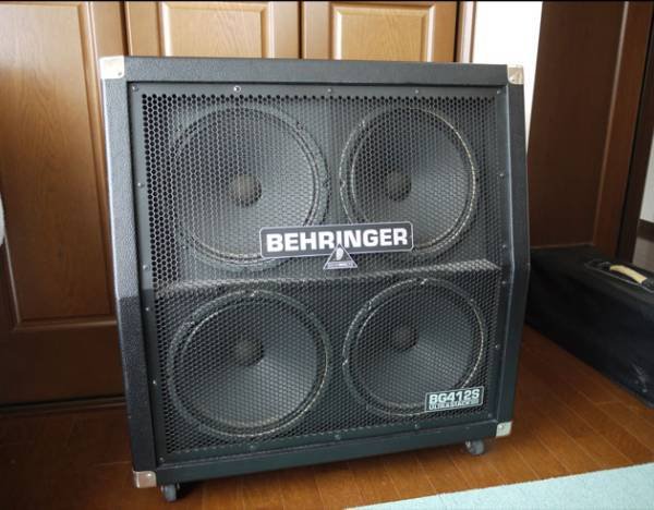 Vendo o Cambio Pantalla 4x12 Behringer
