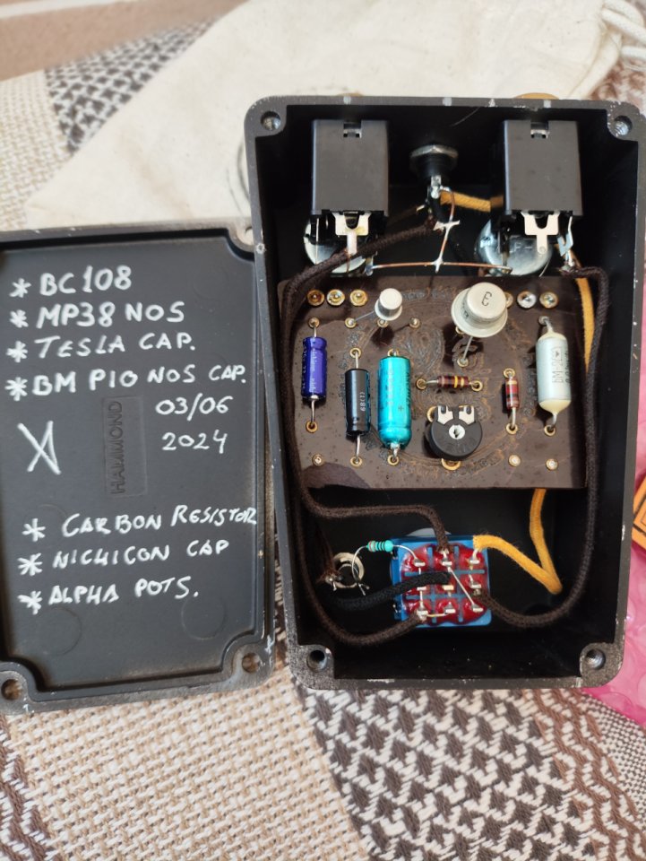 Luxury Tone fx Hybrid fuzz