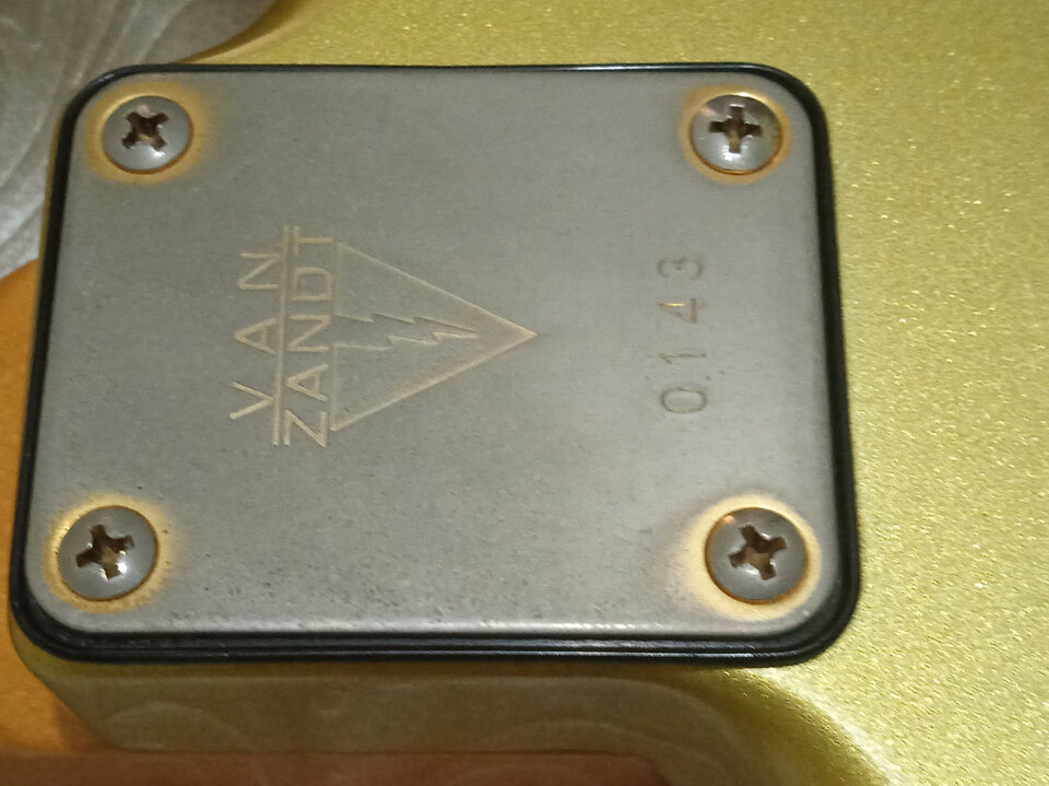 Circuitería Van Zandt Stratocaster made in Japan