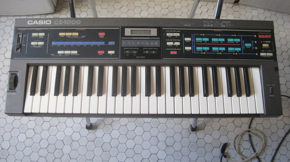 Casio CZ-1000 Sintetizador Vintage