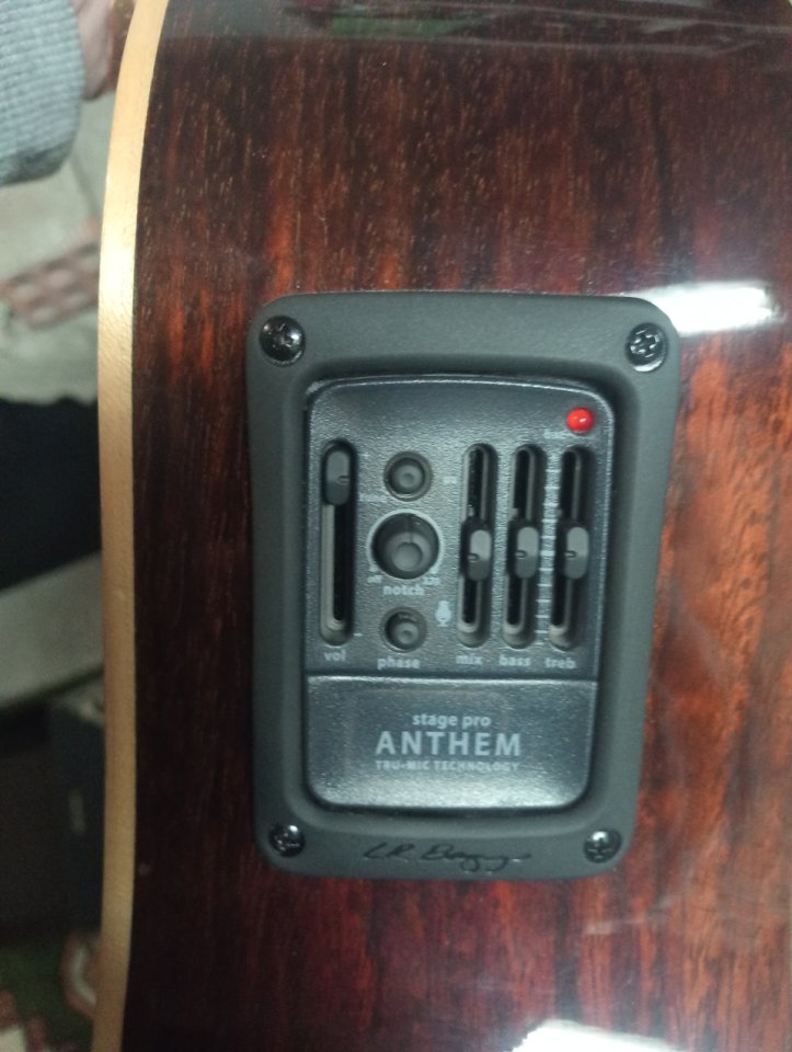 Acustica Yamaha LL16L (zurda)