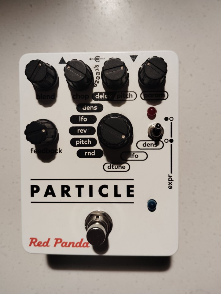 Red panda particle V1