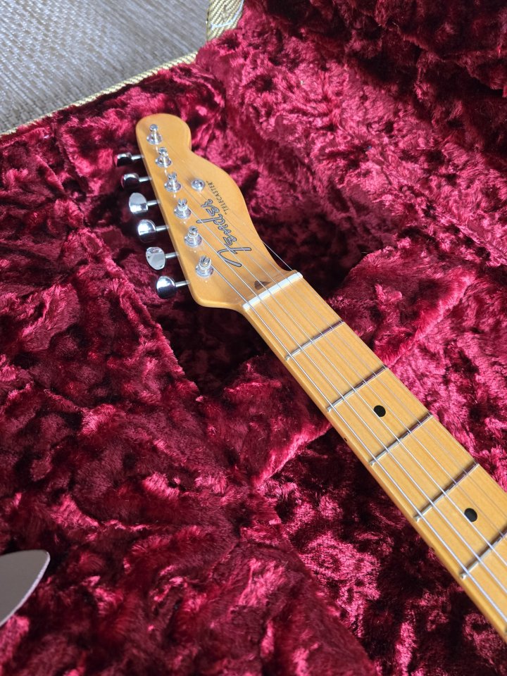 Fender AVII 1951 Telecaster Butterscotch de segunda mano · Foto 4 de 8 · Valencia · 1450 €