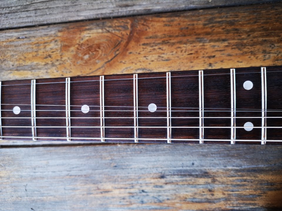 Ibanez AZ2204N-BK Prestige Black de segunda mano · Foto 8 de 10 · Huelva · 1399 €