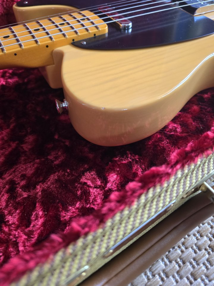 Fender AVII 1951 Telecaster Butterscotch de segunda mano · Foto 6 de 8 · Valencia · 1450 €