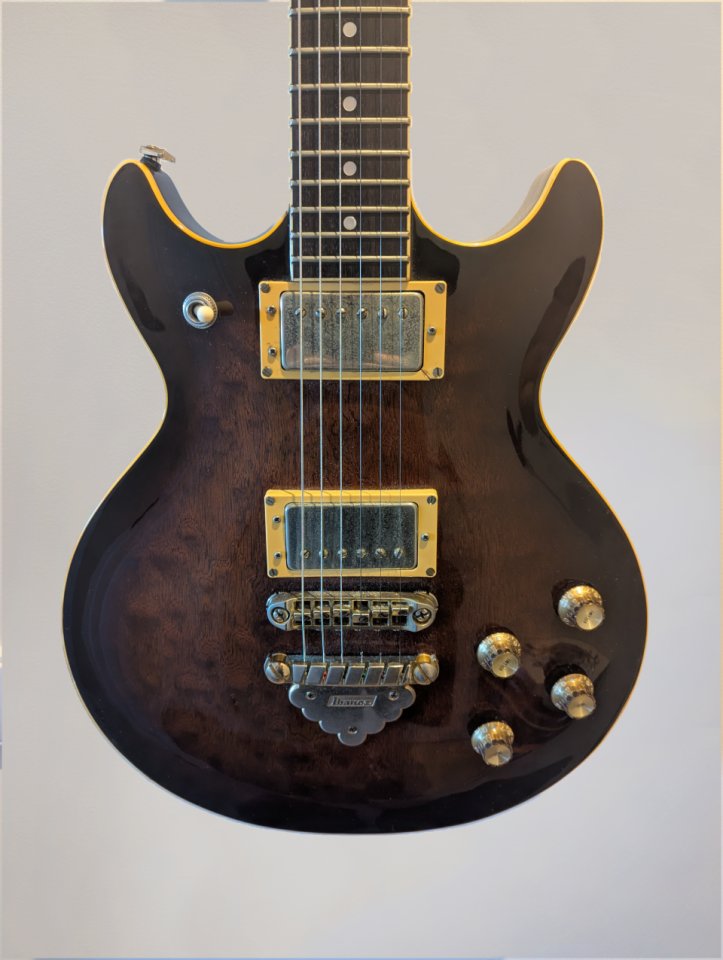 Ibanez Artist AR105 1984 + Funda de segunda mano · Foto 5 de 6 · Bizkaia · 1956 €