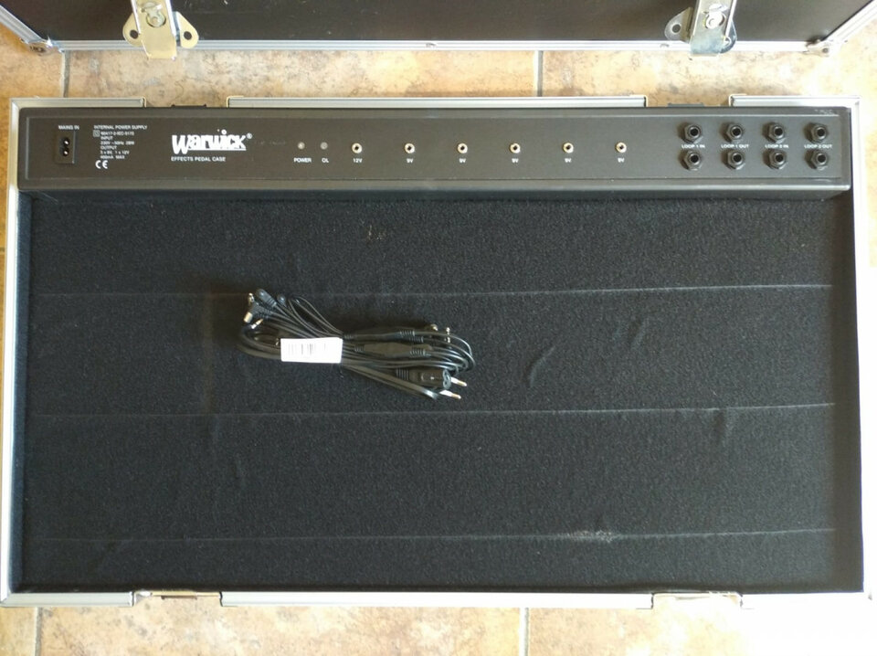 Pedalera + Soporte Pedalboard + Stand Warwick RockCase RC23140B