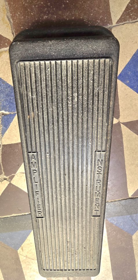 Dunlop crybaby wah 1990s de segunda mano · Foto 1 de 4 · Barcelona · 55 €