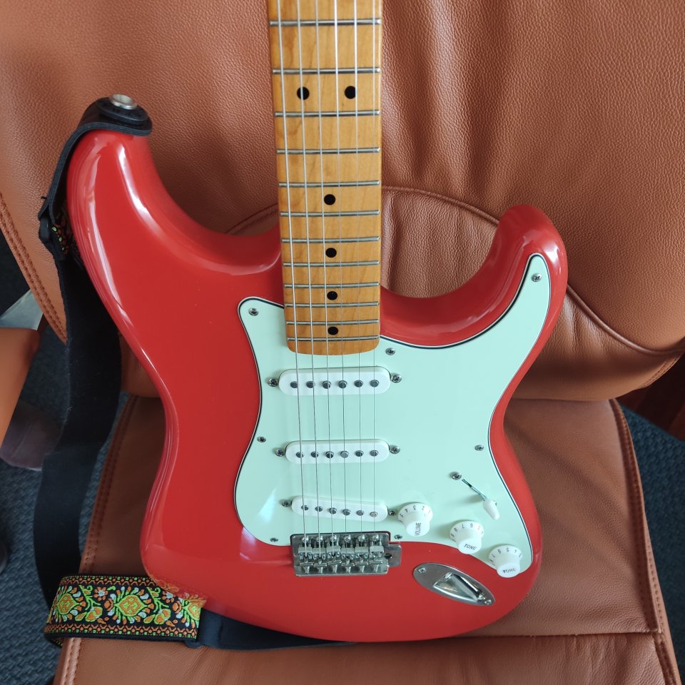 Squier Classic Vibe 50s Stratocaster de segunda mano · Foto 4 de 10 · Tarragona · 315 €