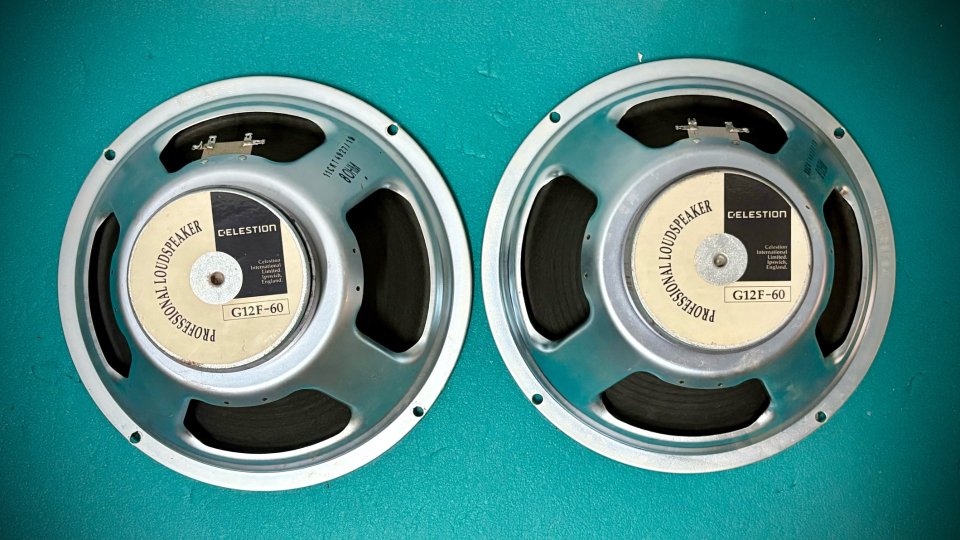 2x Celestion G12F-60 8 Ohm Altavoces UK de segunda mano · Foto 1 de 5 · Ciudad Real · 100 €