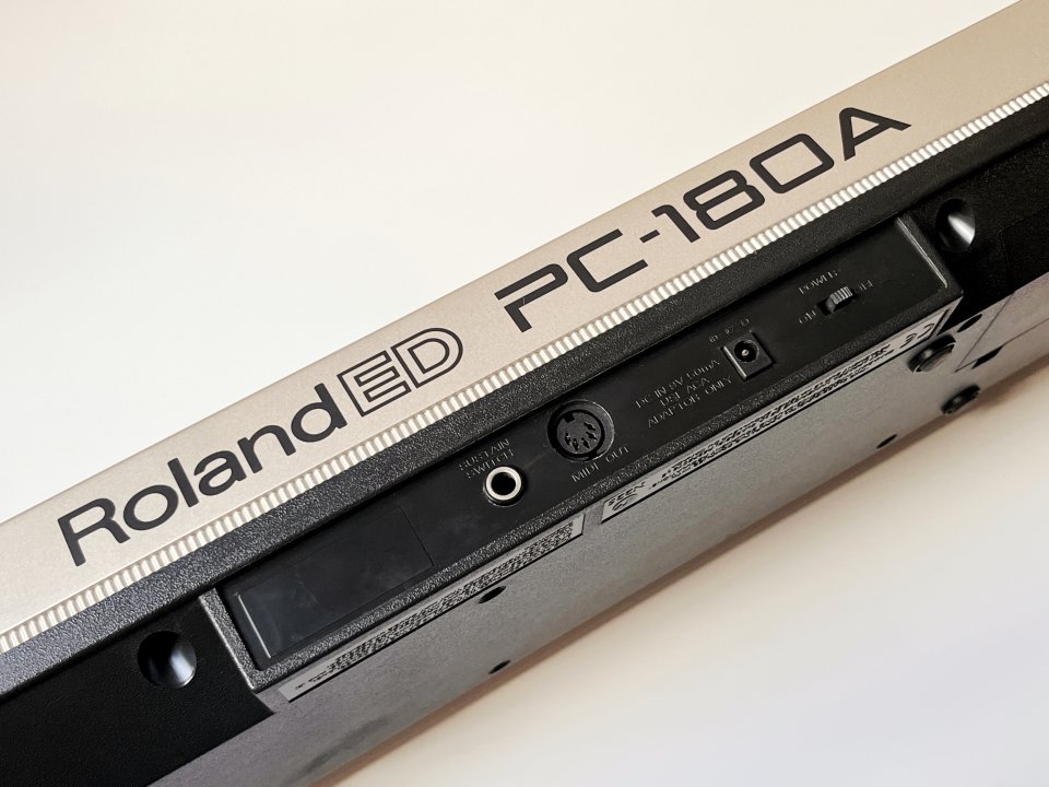 Controlador MIDI Roland ED PC180A de segunda mano · Foto 3 de 5 · Sevilla · 40 €