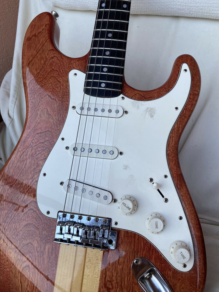 Vox Neck through 80s strato Matsumoku