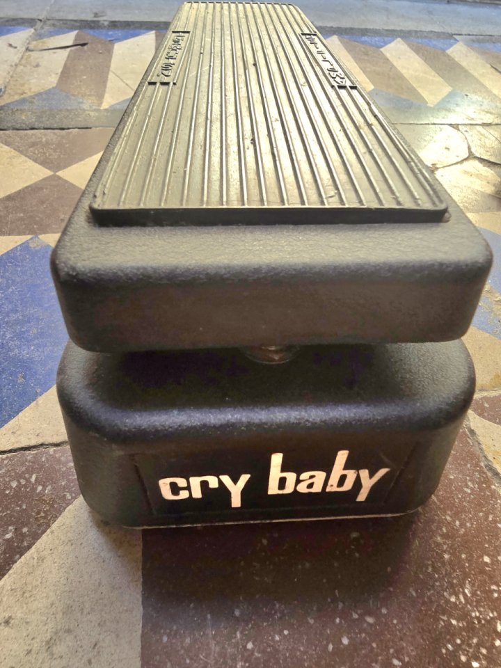 Dunlop crybaby wah 1990s de segunda mano · Foto 3 de 4 · Barcelona · 55 €