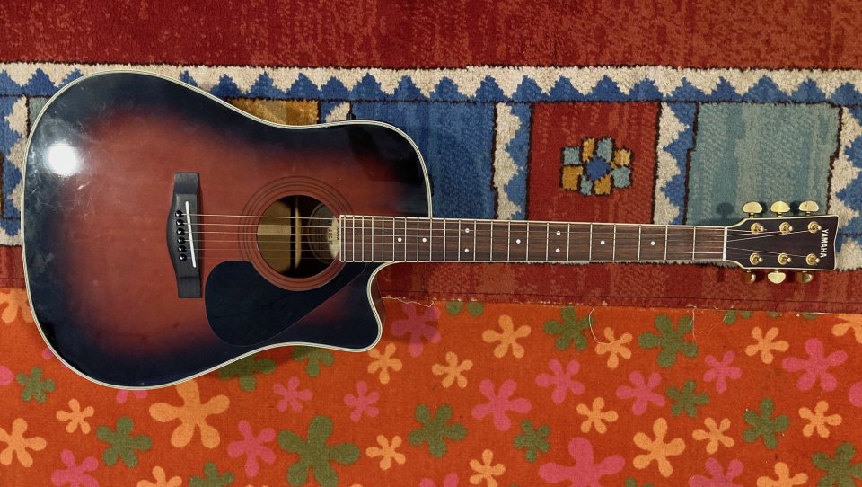 Yamaha DW-4SC-VS de segunda mano · Foto 2 de 7 · Cantabria · 350 €