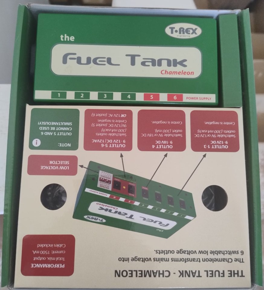 Fuente de alimentación múltiple T-REX FUEL TANK CHAMELEON