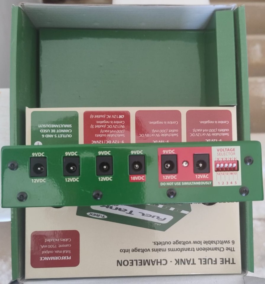 Fuente de alimentación múltiple T-REX FUEL TANK CHAMELEON