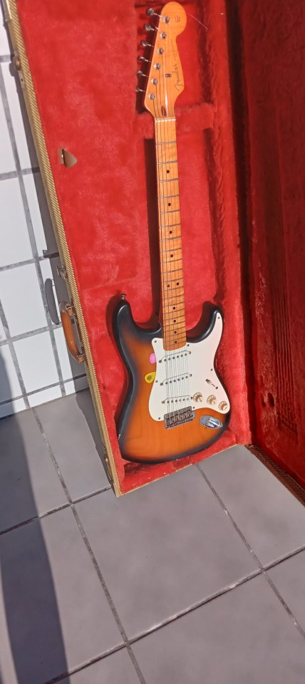 Estratocaster clasic 57 de 1986