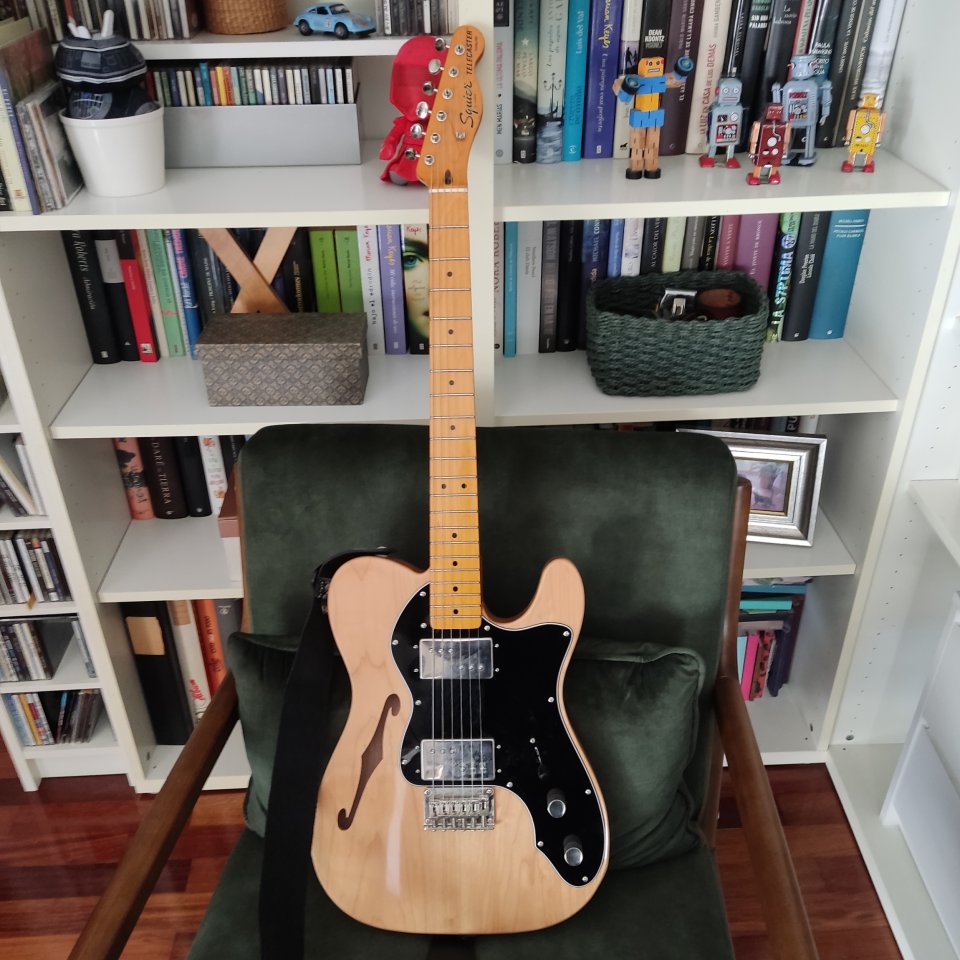 Squier Telecaster Thinline Classic Vibe 70s de segunda mano · Foto 2 de 7 · Tarragona · 320 €