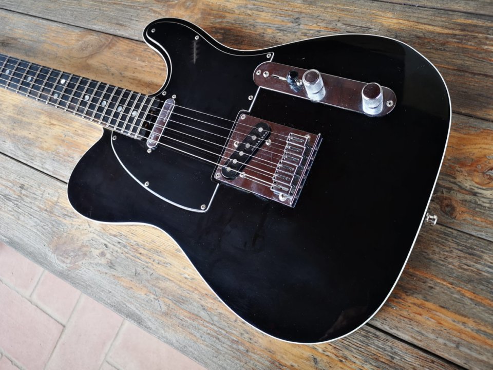 Fender Telecaster Elite Mystic Black - 2016 de segunda mano · Foto 2 de 8 · Huelva · 1450 €