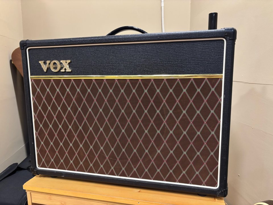 VOX AC15 Greenback con mejoras en circuitería de segunda mano · Foto 1 de 6 · Córdoba · 580 €
