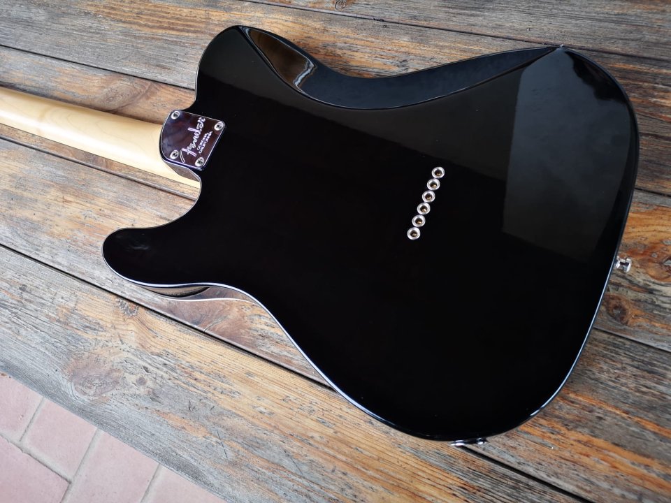 Fender Telecaster Elite Mystic Black - 2016 de segunda mano · Foto 3 de 8 · Huelva · 1450 €