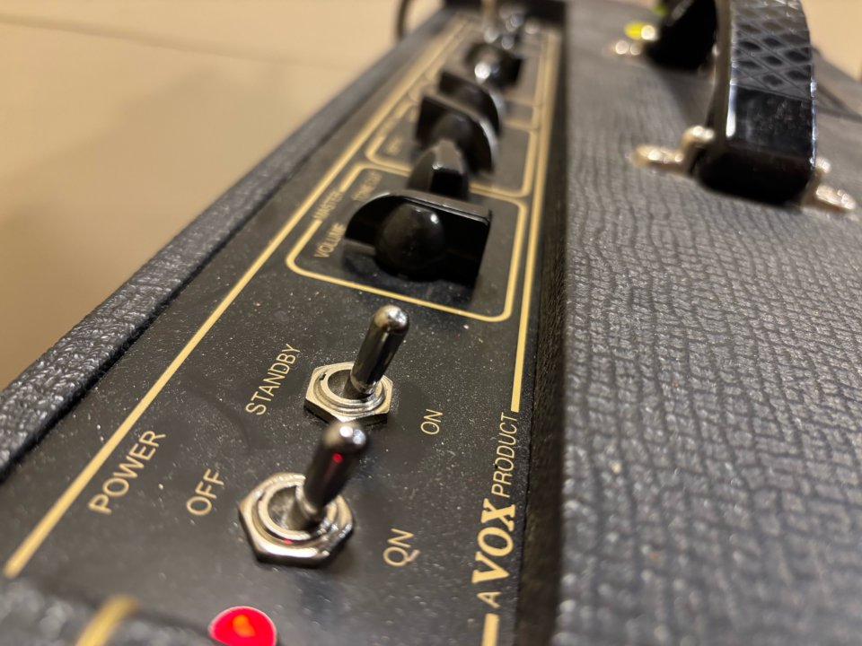 VOX AC15 Greenback con mejoras en circuitería de segunda mano · Foto 2 de 6 · Córdoba · 580 €