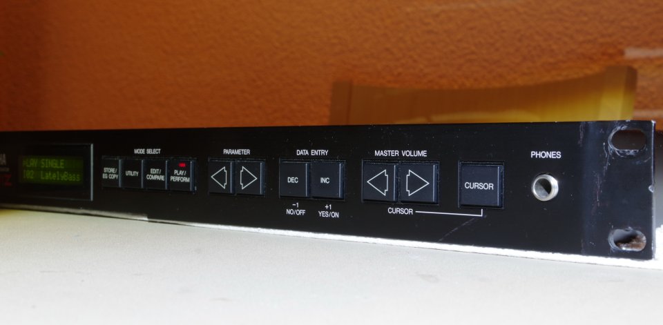 TX81Z, MDX4600, DSP2024P de segunda mano · Foto 3 de 6 · Madrid · 250 €