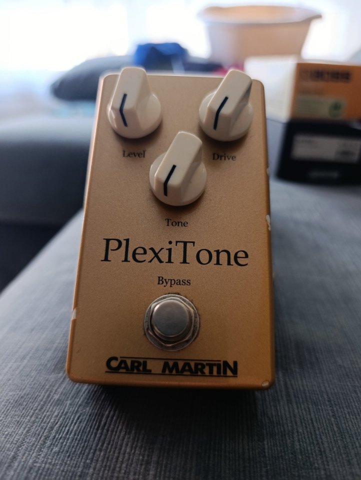 Plexitone Carl Martín de segunda mano · Foto 1 de 4 · Badajoz · 70 €