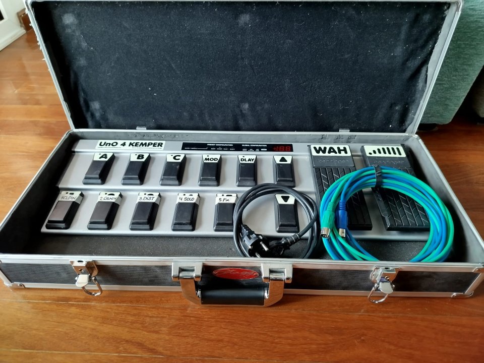 Kemper Profiler / Neural quad cortex