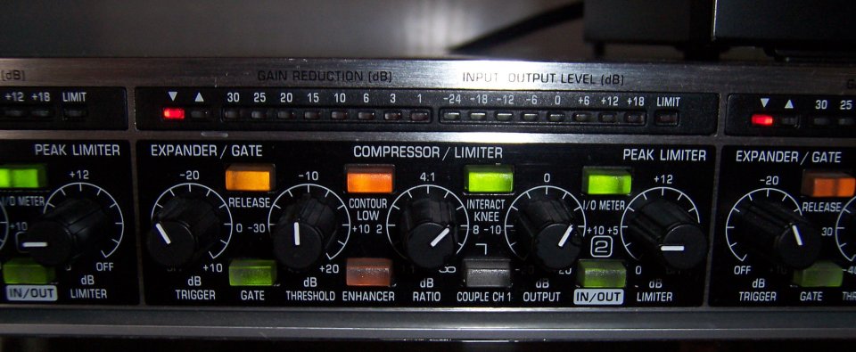 TX81Z, MDX4600, DSP2024P de segunda mano · Foto 6 de 6 · Madrid · 250 €