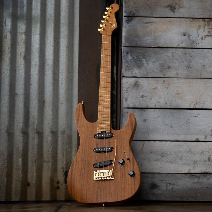 CHARVEL DK WALNUT (pastillas Fender 57/62) por Tokai st de los 80 o Prs Swamp Ash Special Usa