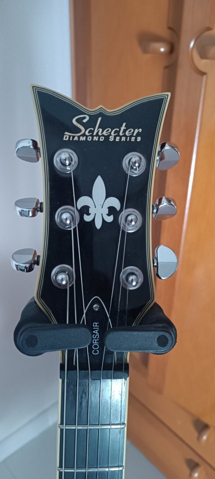 Schecter Corsair semihollow de segunda mano · Foto 5 de 6 · Araba · 700 €
