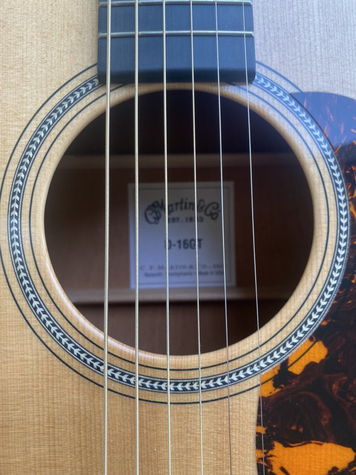 Martin D16GT de segunda mano · Foto 4 de 10 · Madrid · 1200 €